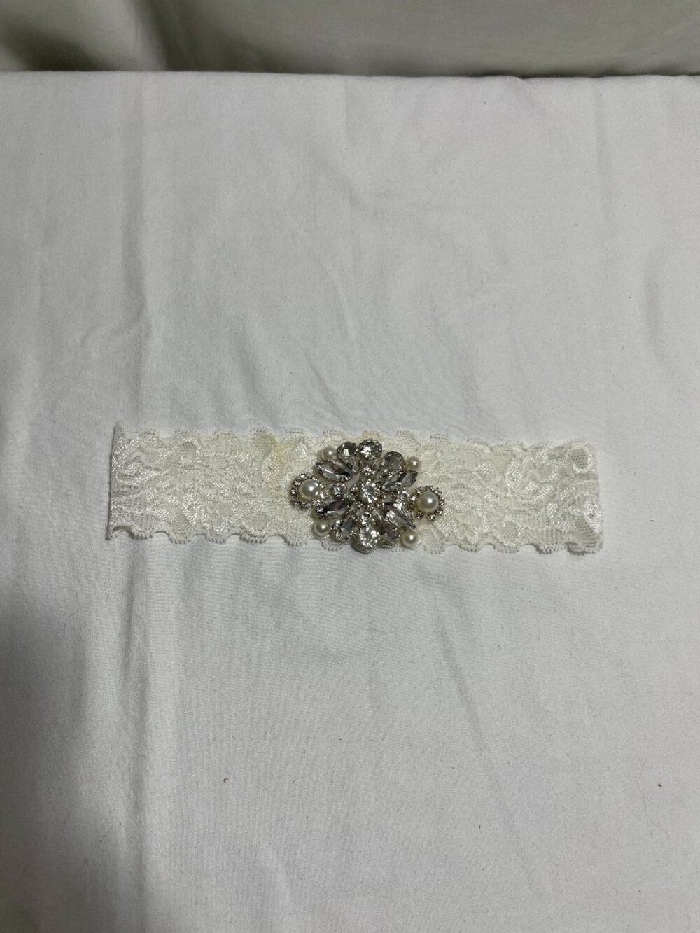Ivory Lace Bridal Thigh Garter Rhinestone Faux Pearl Wedding Accessory